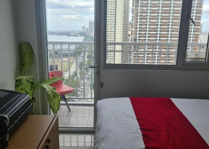 Unit In Breeze Residences 1br Roxas Boulevard Pasay شقة *